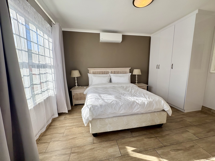 To Let 2 Bedroom Property for Rent in Big Bay Western Cape